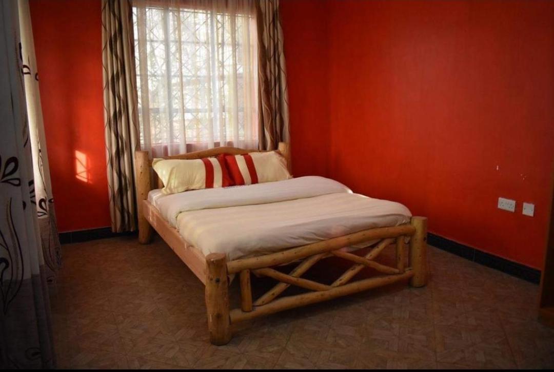 Buens Lugar Hotel แนนยูกี ภายนอก รูปภาพ